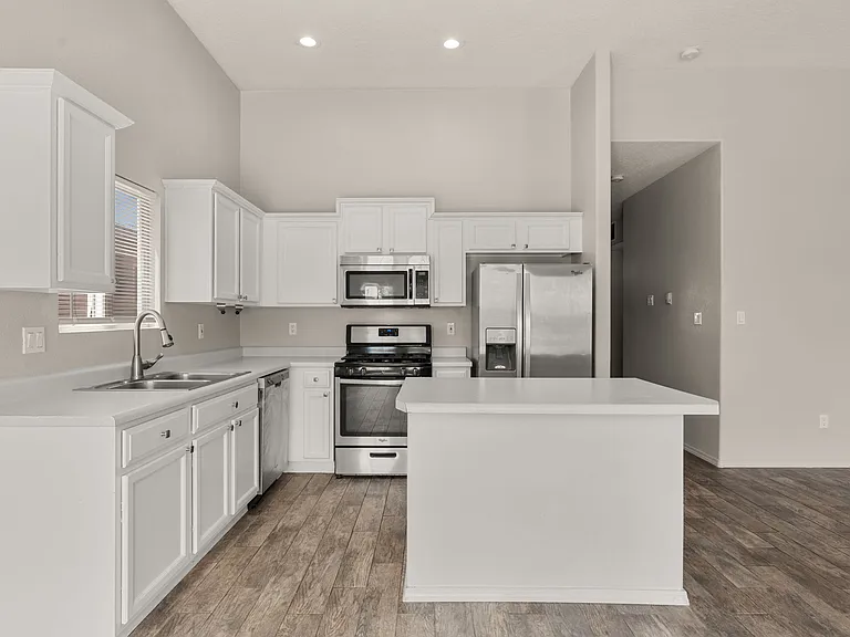 8416 Magenta Rd NW — Photo 19