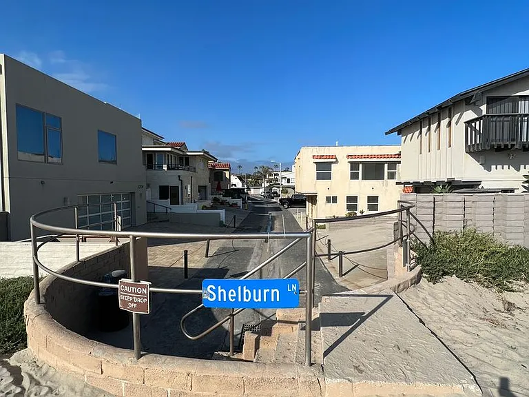 1164 Shelburn Ln — Photo 28