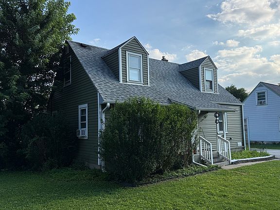 2nd image of 321 E Medill Ave
