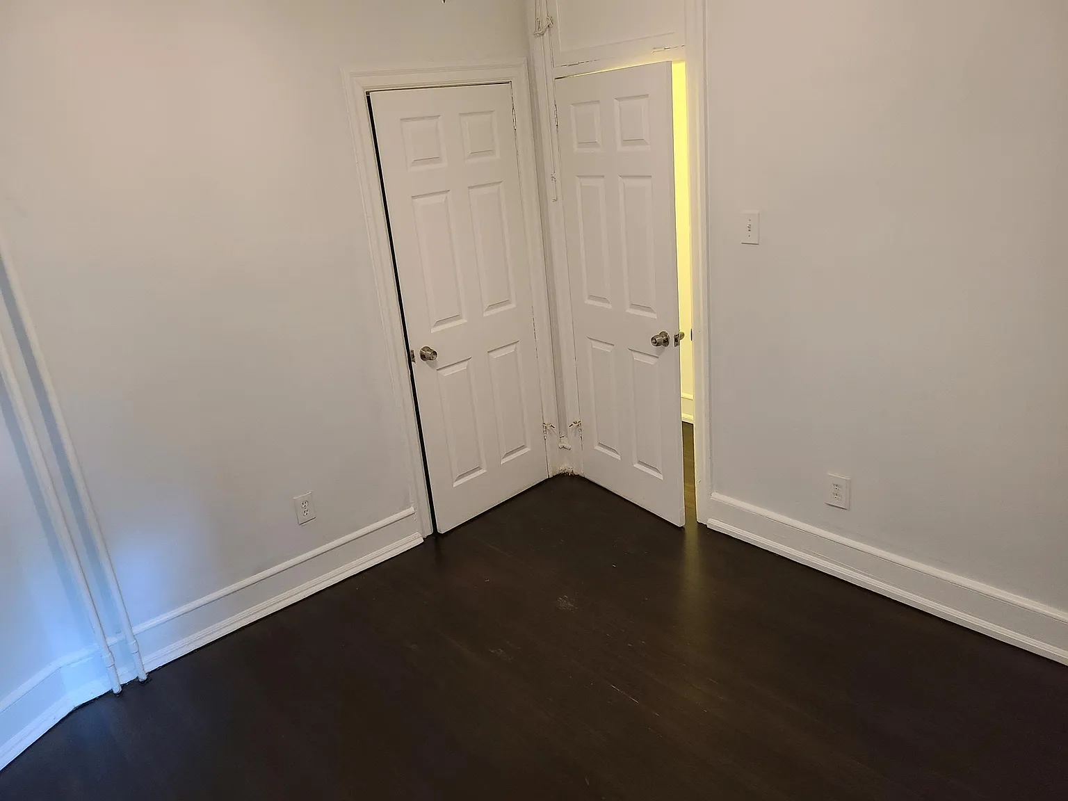 2 bed, 1000 sqft, $1,850 — Photo 3