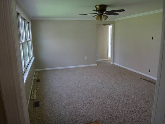 5th image of 37322 N Cremona Ave