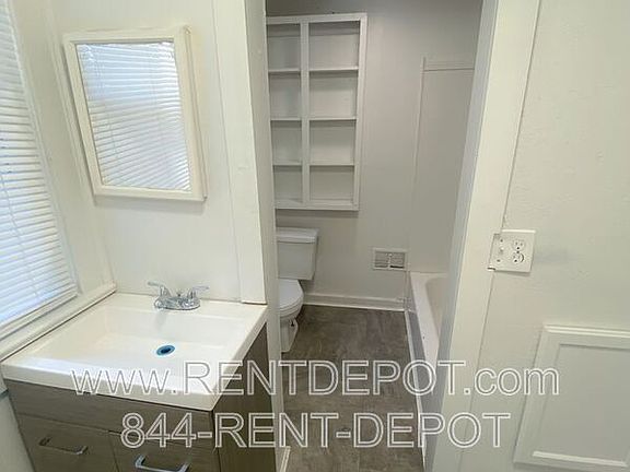5th image of 1231 Culver Dr #A