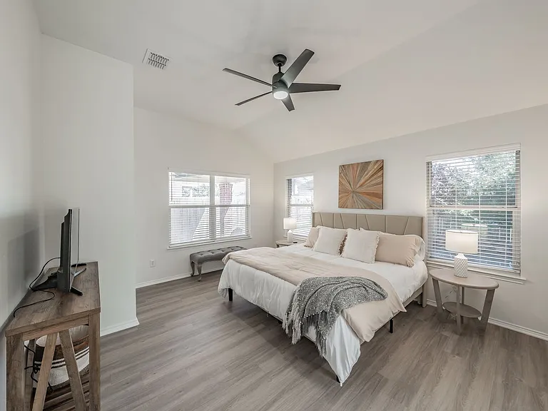9040 Weller Ln — Photo 31
