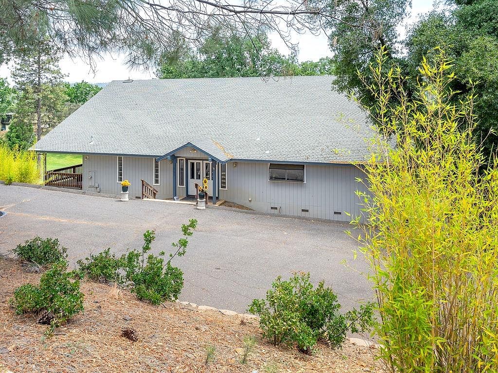 12695 Mueller Dr, Groveland, CA 95321 MLS 223074002 Zillow