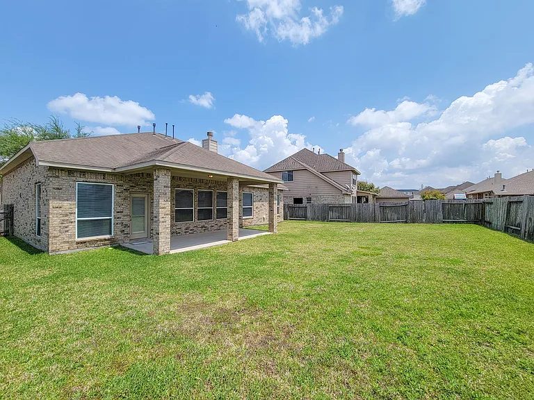 20931 Flower Croft Ct — Photo 38