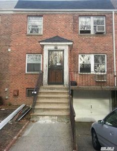 3145 70th St, East Elmhurst, NY, 11370