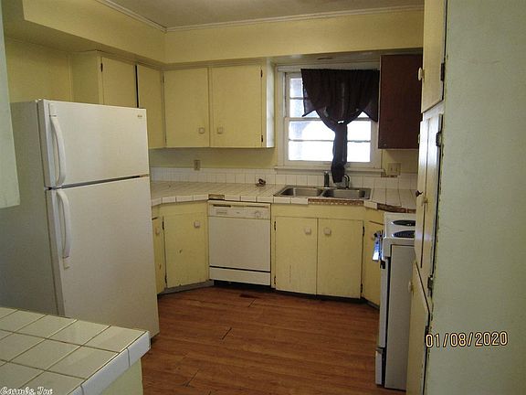5th image of 750 N Slemons St