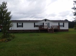 2020 Beautancus Rd, Mount Olive, NC 28365