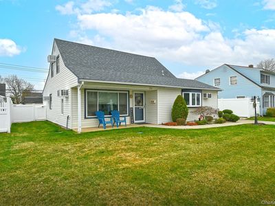 232 Old Farm Road, Levittown, NY, 11756