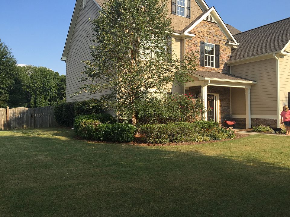1st image of 2105 Albert Jones Dr