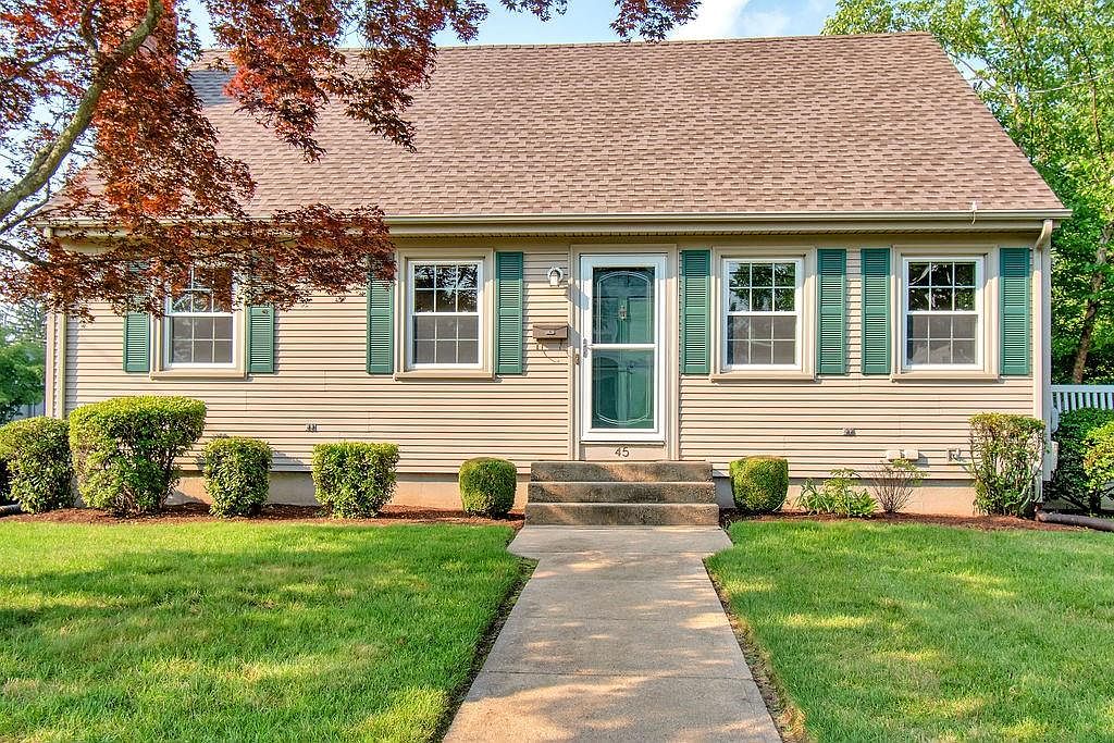 45 Greenwood Ave, Warwick, RI 02886 Zillow