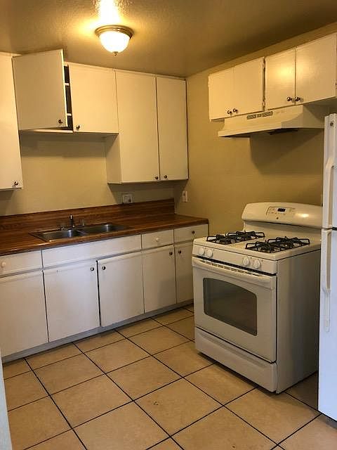 1st image of 3553 43rd St APT 6