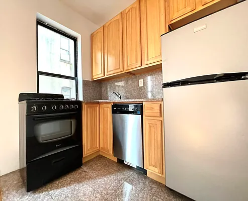 Rented by Corcoran | media 2