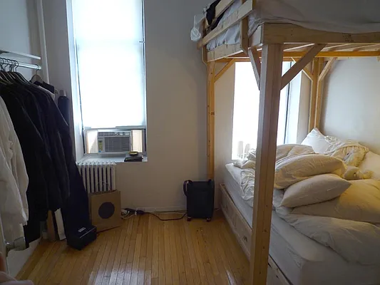 Rented by Authentic Realty | media 9