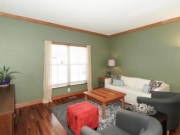 2nd image of 5223 Humboldt Ave N