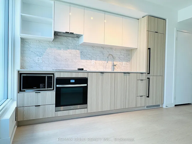 252 Church St #5106 — Photo 15