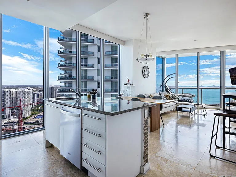888 Biscayne Blvd #4412 — Photo 7