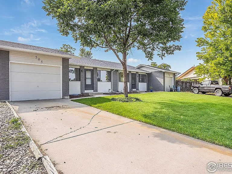 505 46th Avenue Way — Photo 3
