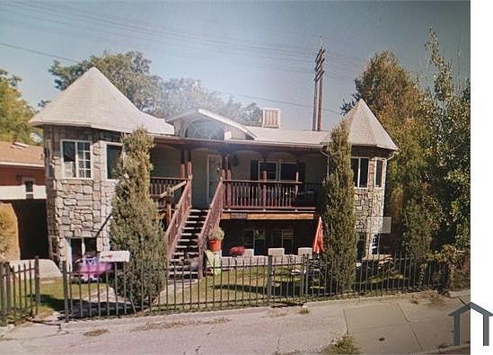 2nd image of 4508 N Josephine St