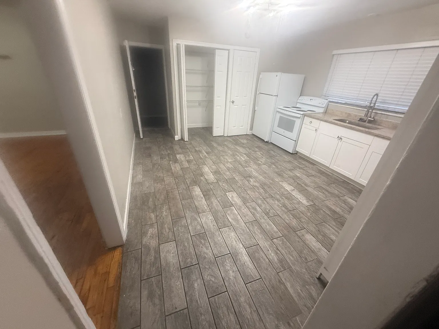 3 bed, 1500 sqft, $2,200 — Photo 2