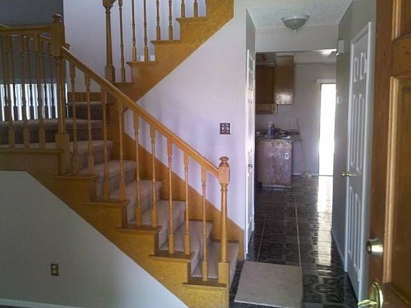 3rd image of 25432 Santa Barbara St