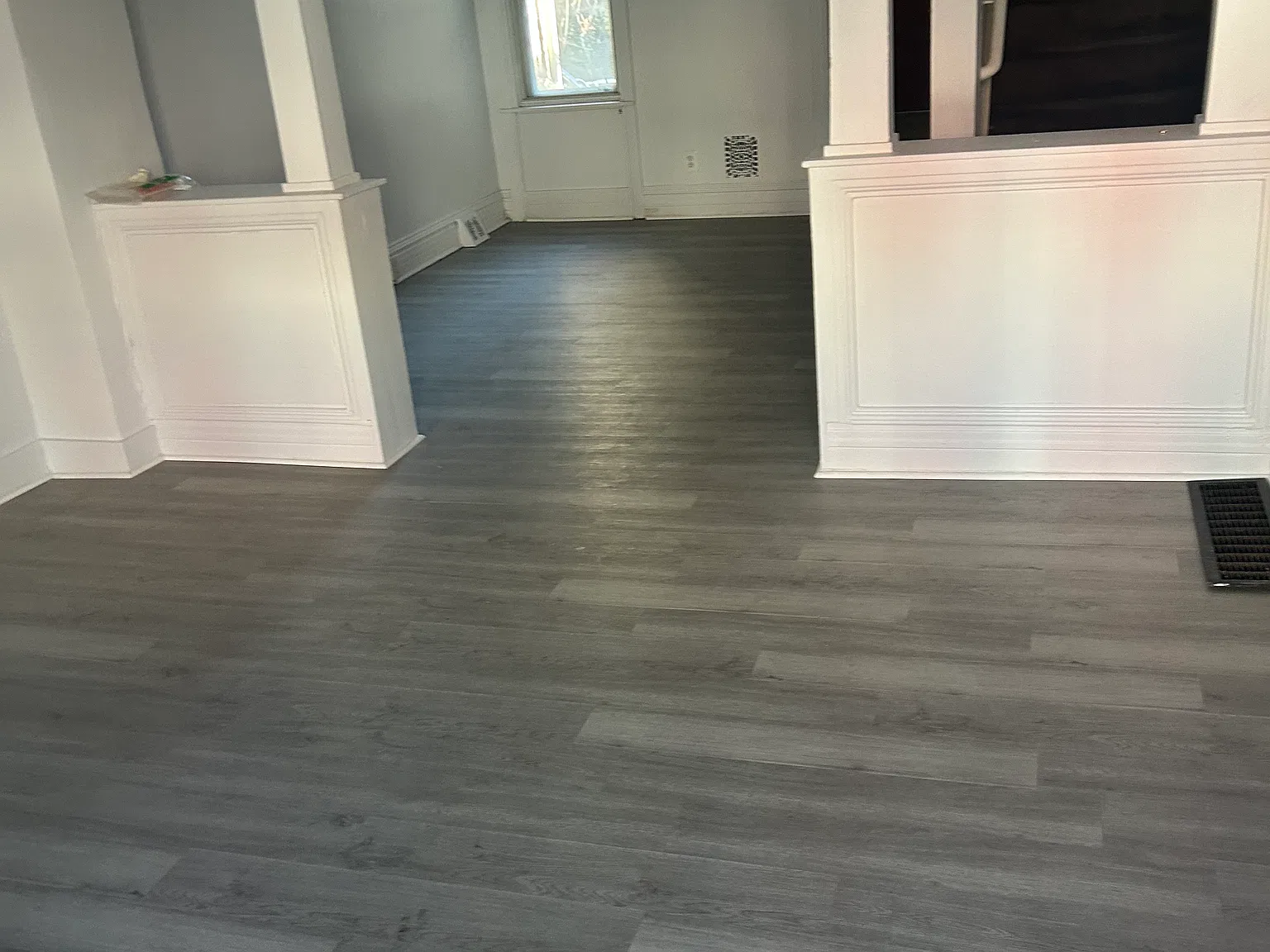 3 bed, 1000 sqft, $1,600 — Photo 2