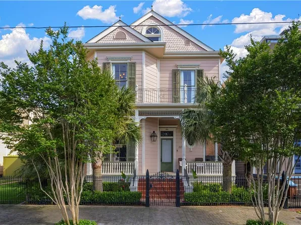221-23 Pelican Ave, New Orleans, LA 70114
