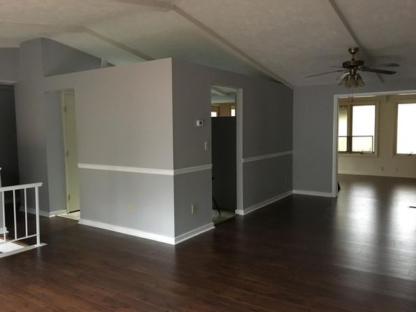 246 Pinehurst Ln