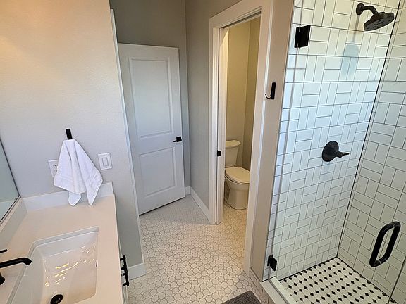 5th image of 3219 W 19th Ave Unit 1