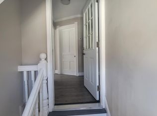 112 High St APT 2, Fitchburg, MA 01420