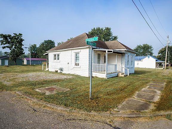 2nd image of 119 1st St