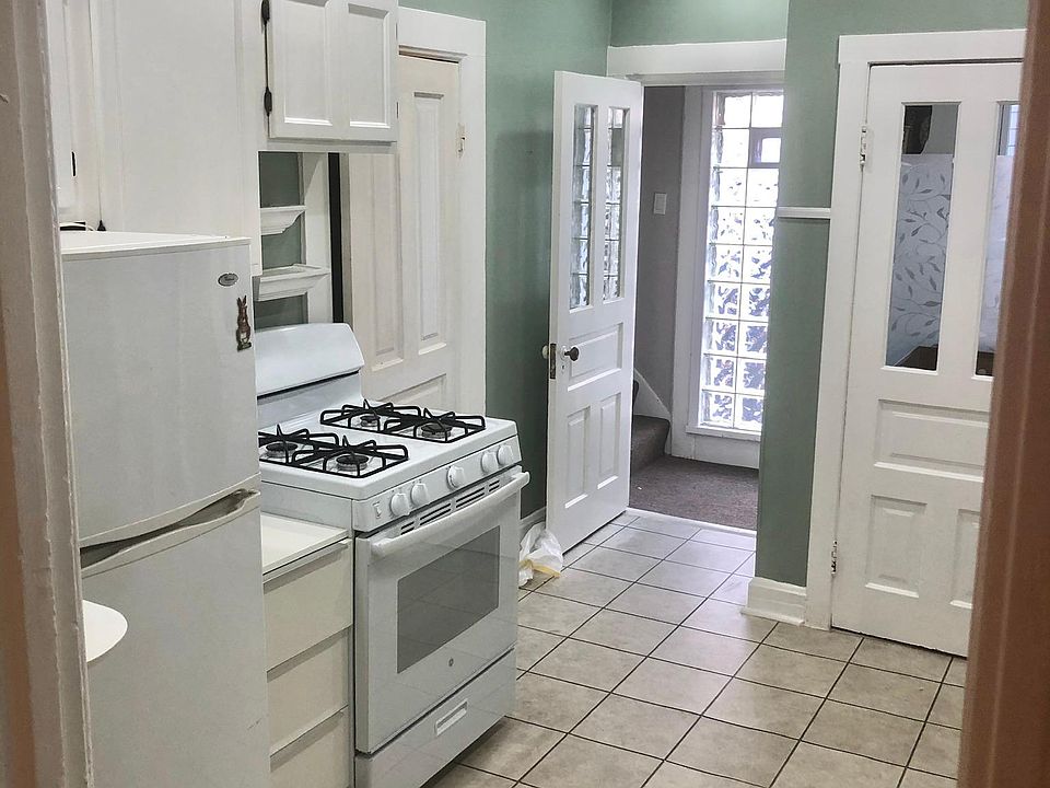 Kitchen from living room. New dishwasher has been added since this picture. Walk in pantry to right