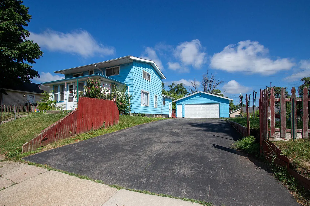 Property photo 4