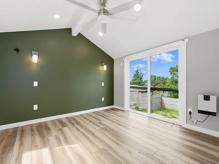 8717 16th Ave SW — Photo 11