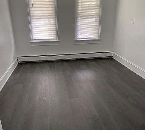 3rd image of 1322 New York Ave