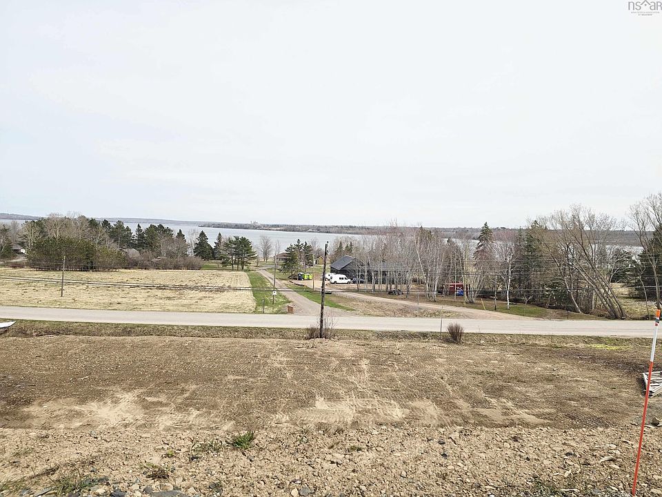 1st image of 376 Highway Lyons