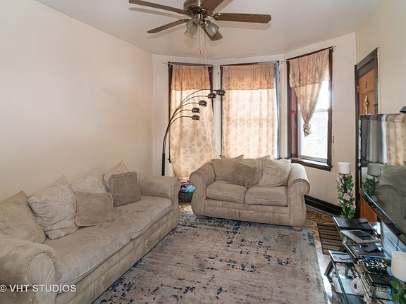 2nd image of 4019 S Albany Ave
