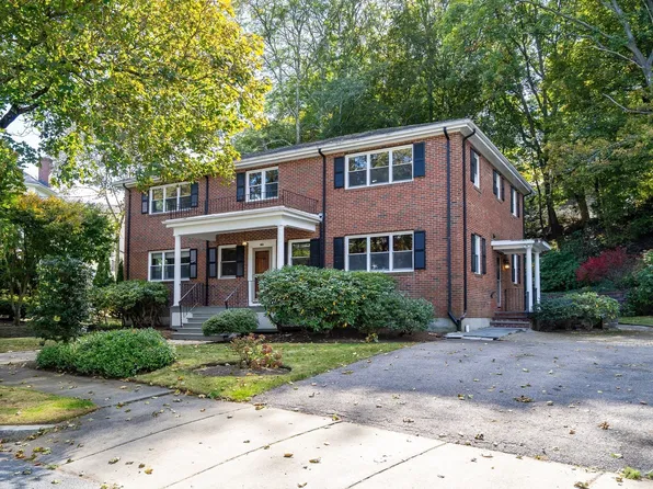 143 Withington Rd, Newton, MA 02460