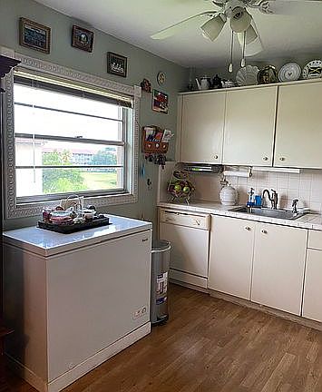 2nd image of 551 SW 135th Ave APT 401B