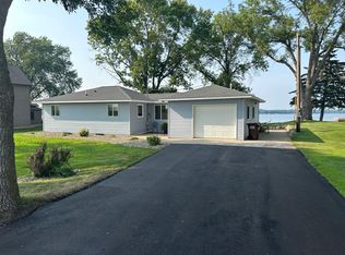 67970 217th St, Darwin, MN 55324