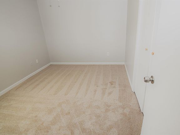 4th image of 8201 Penny Ln