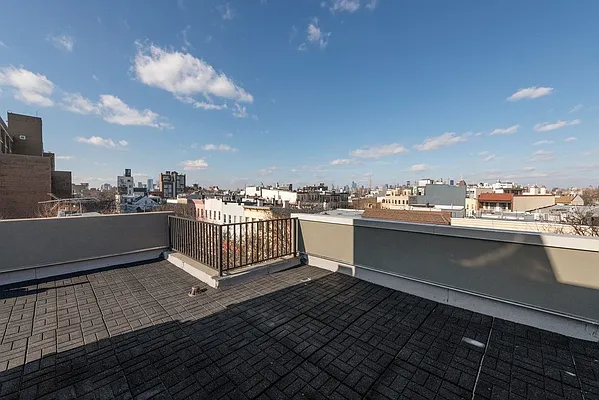 Sold by Nest Seekers International | media 7