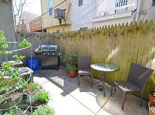 1830 Catharine St #1, Philadelphia, PA 19146
