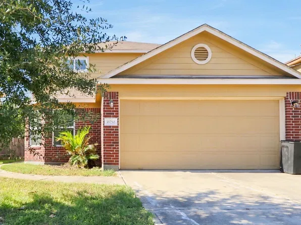 16750 Warbler Dr, Conroe, TX 77385
