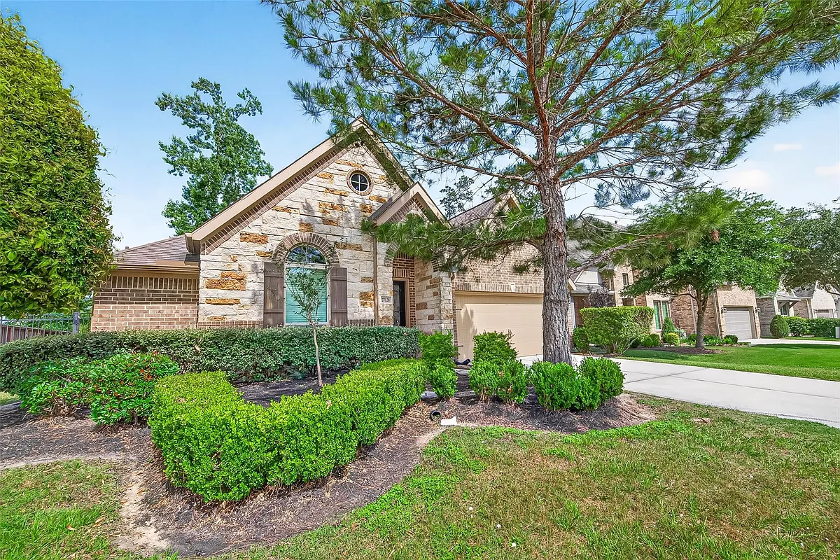 Building Photo - 27128 Allenby Park Dr