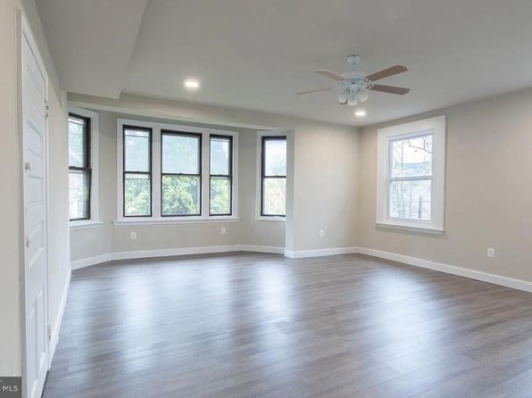 115 Montgomery Ave #2