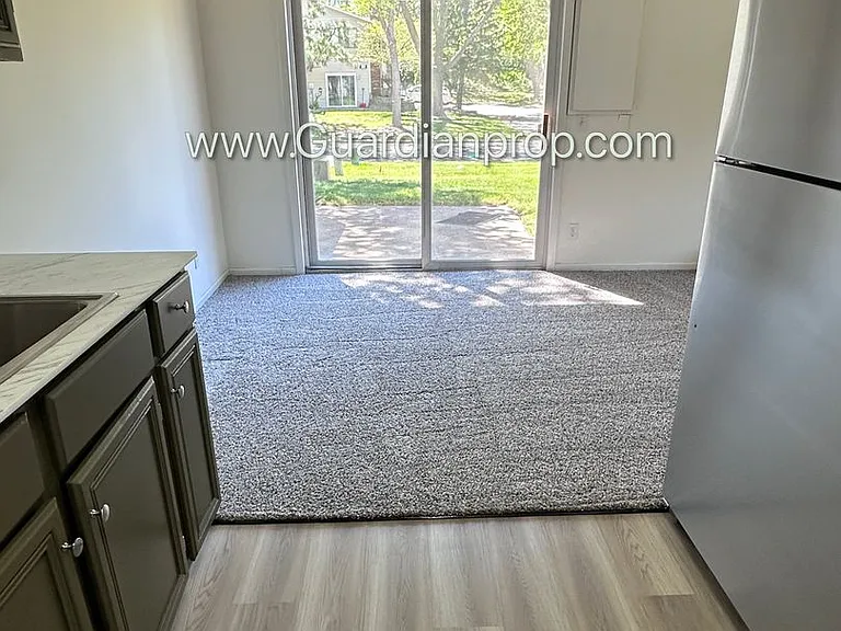 1808 Knox Dr — Photo 5