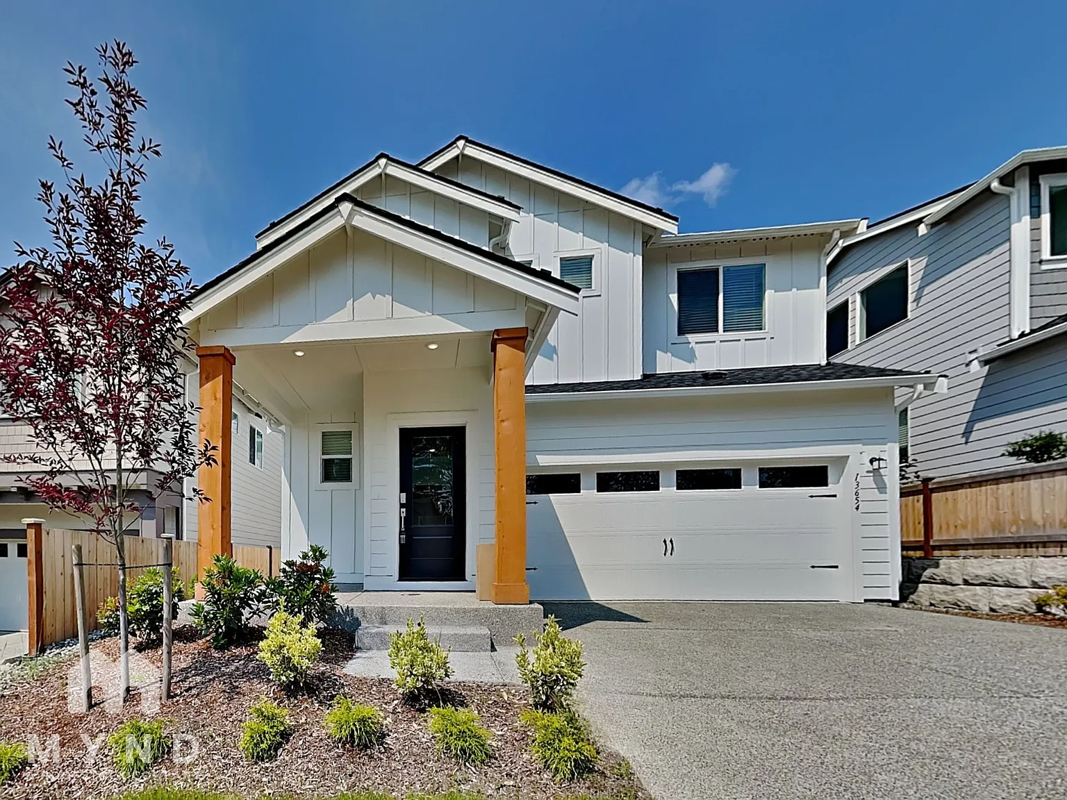 4 bed, 2.5 bath, 2350 sqft, $3,625 — Photo 1