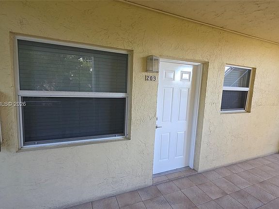 3rd image of 5839 SW 74th Ter APT 203