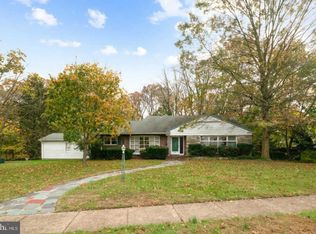 100 Forman Ave, Haddonfield, NJ 08033